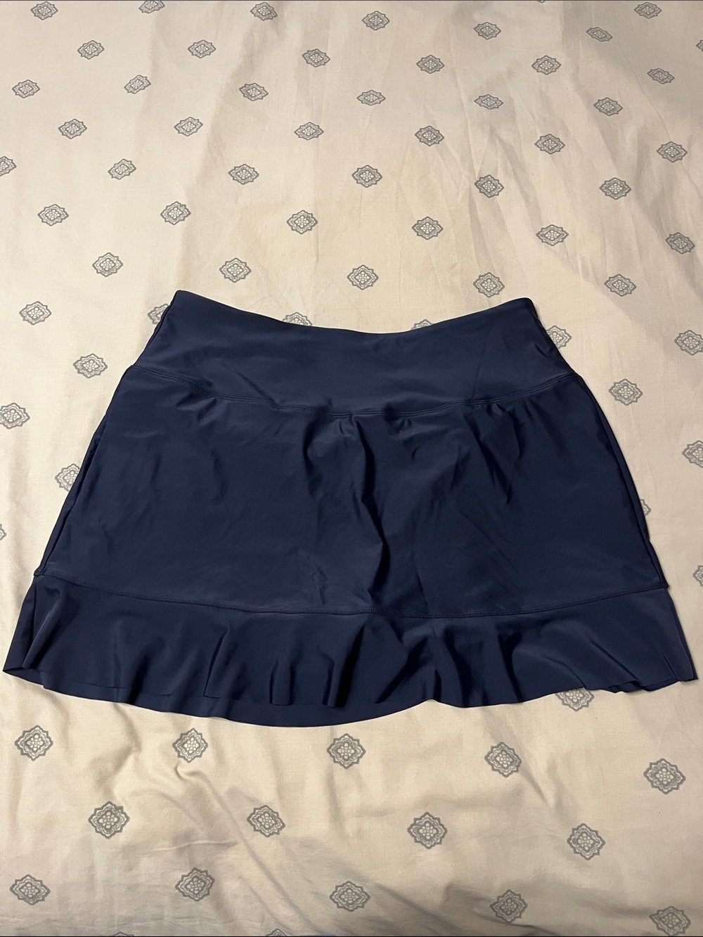 Women's Black Ruffle-Hem Active Skort